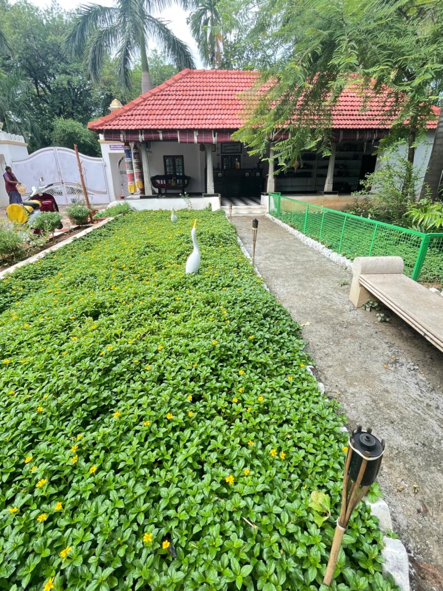 Chola Heritage Resort Karaikudi Kültér fotó